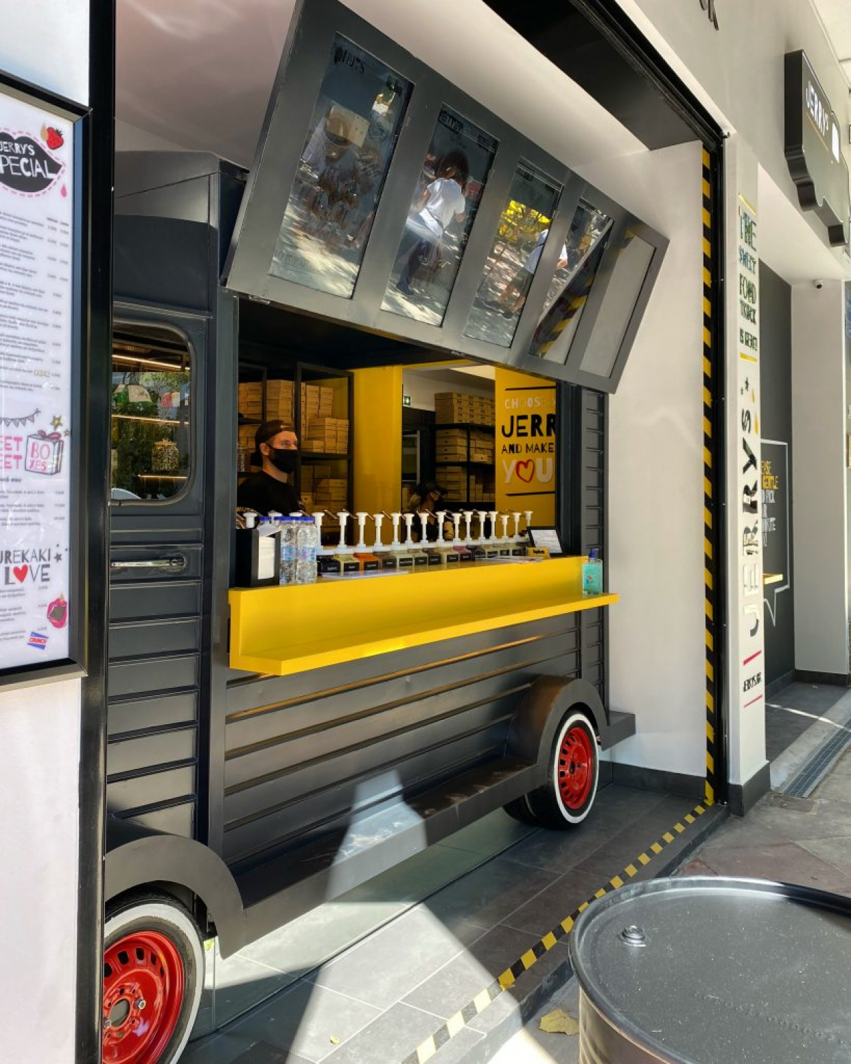 Η Jerry&#039;s Foodtruck άνοιξε το 18ο κατάστημα στην Κύπρο
