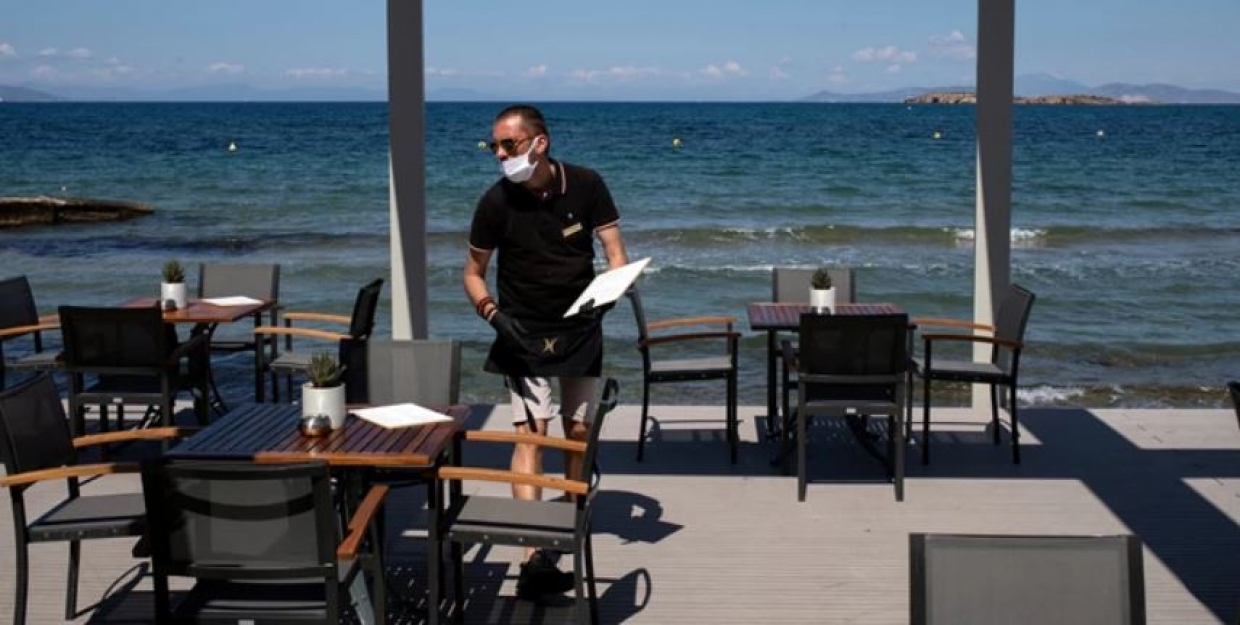 Ρόδος: Ψάχνουν προσωπικό στην εστίαση και δεν βρίσκουν - Εκατοντάδες κενές θέσεις εργασίας