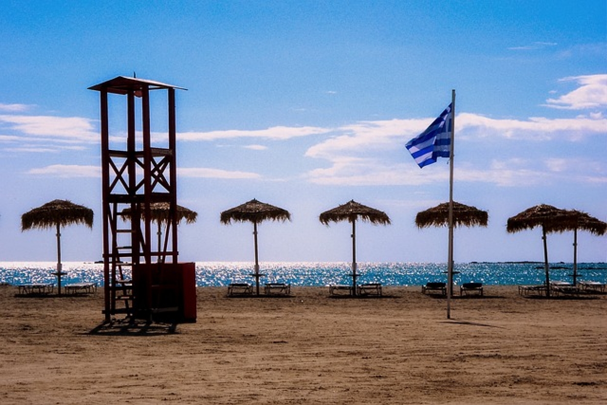 Μισθωτήρια στις παραλίες σε Σπέτσες, Ύδρα και Πόρο