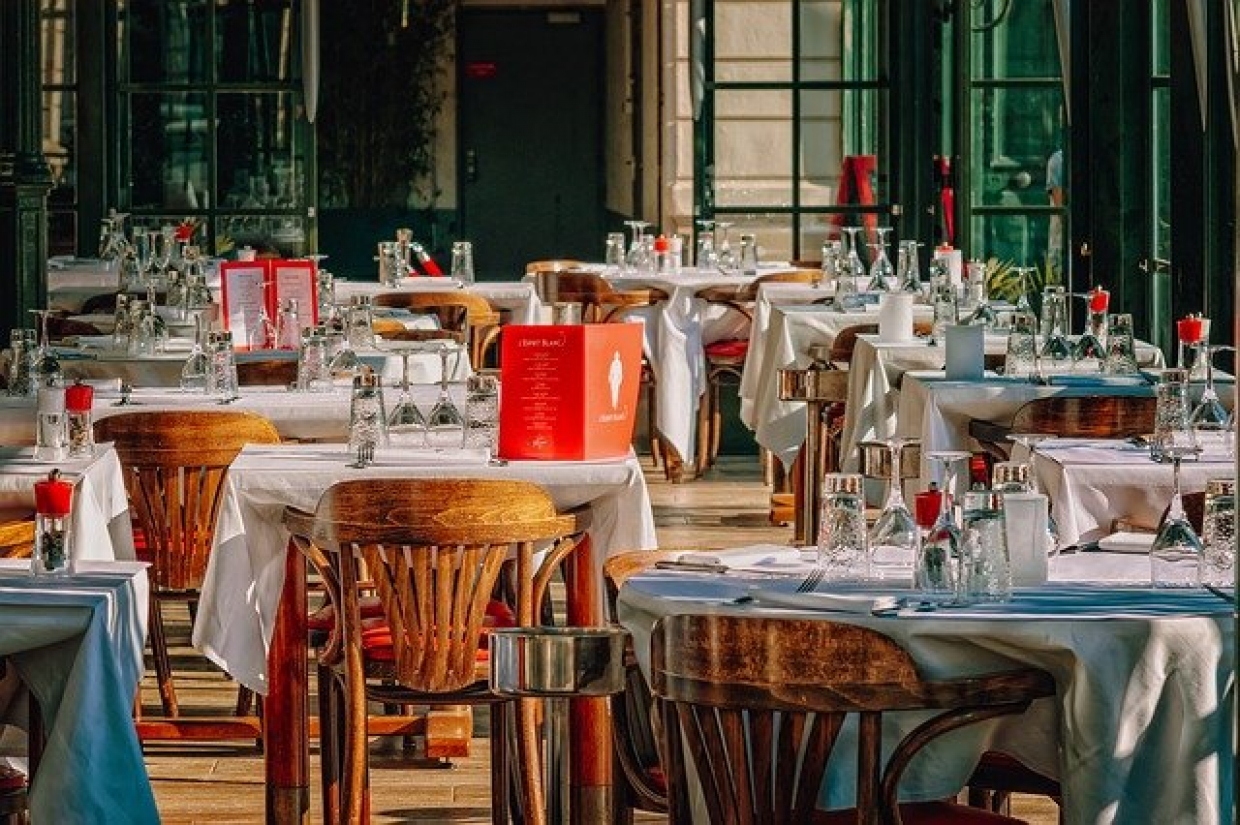 Οι προκλήσεις του HoReCa reopening: Δείτε τις εμπειρίες δύο ιδιοκτητών εστιατορίων