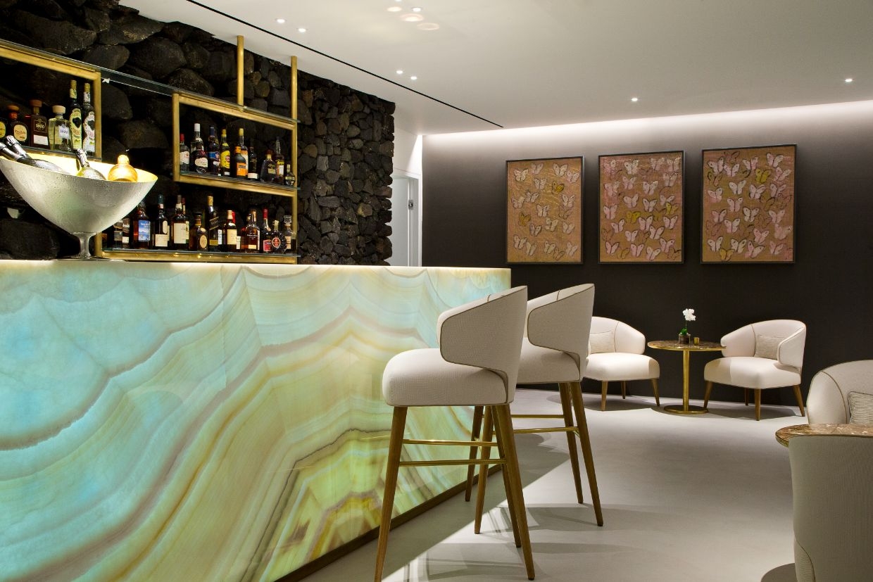 363 Bar by Baba Au Rum στη Σαντορίνη: To fine drinking στα καλύτερά του
