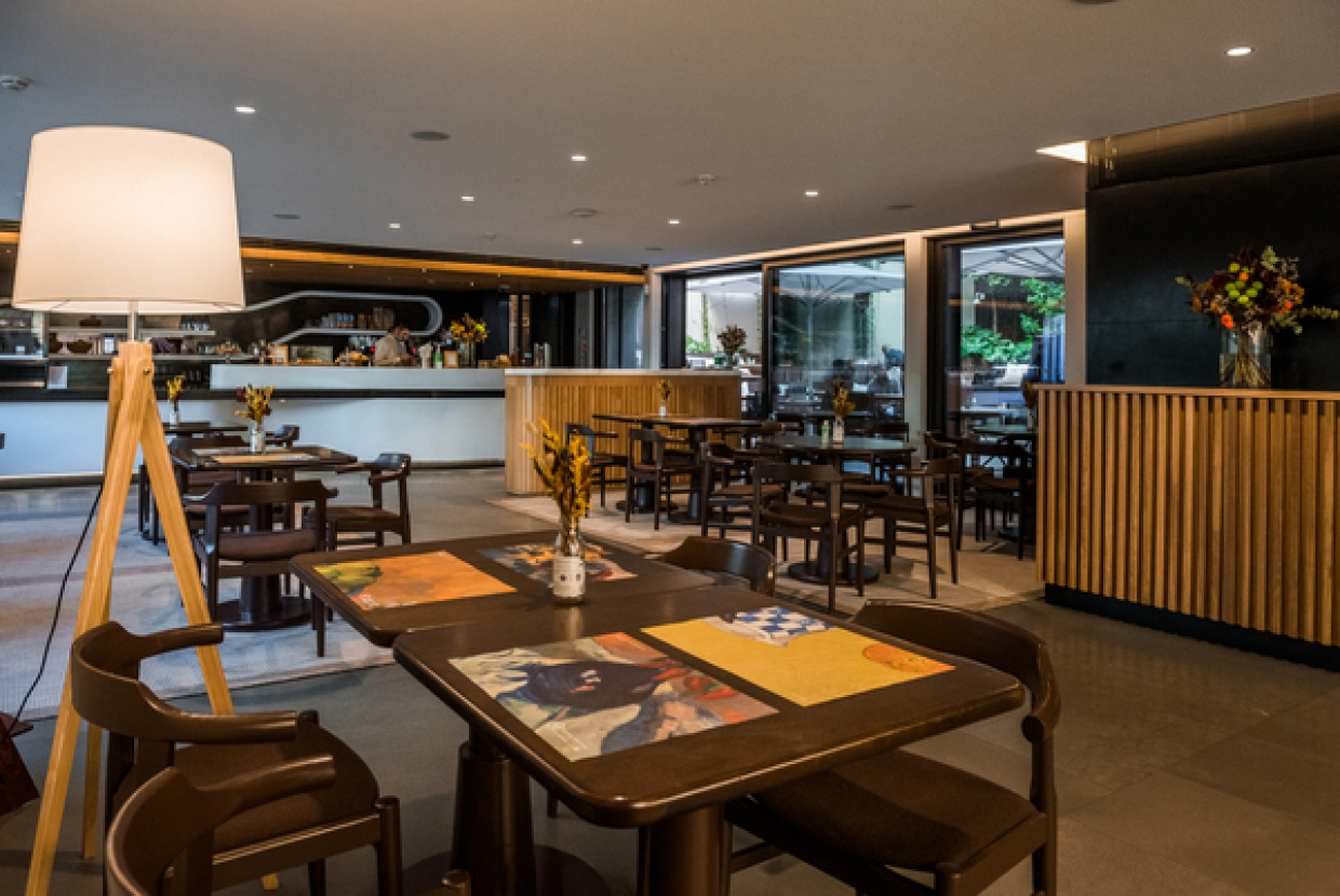 ΙΤ Group: Ανέλαβε το B&amp;E Goulandris Café-Restaurant