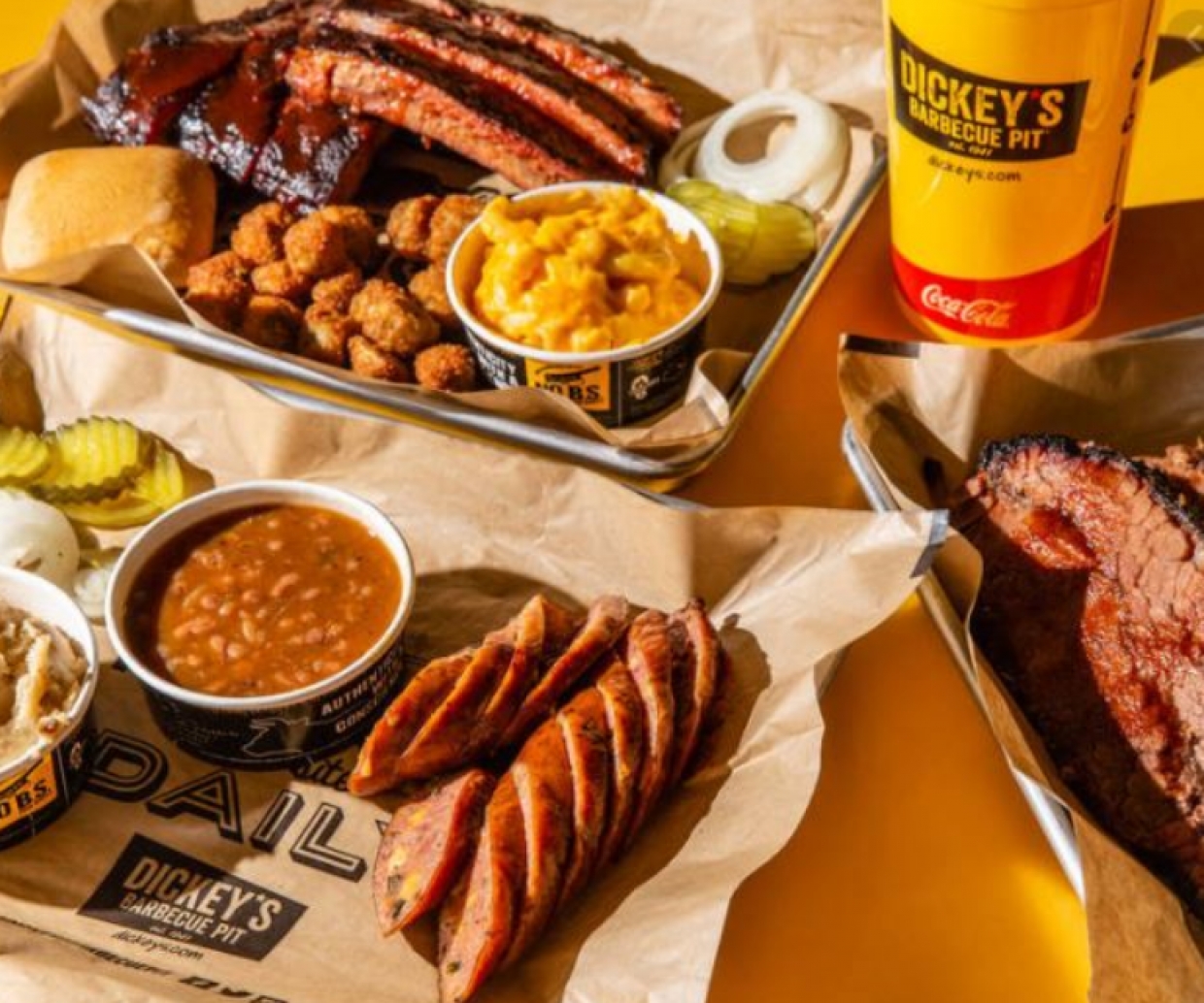 Dickey’s Barbecue Pit : Λανσάρει 460 νέα ψηφιακά...εστιατόρια