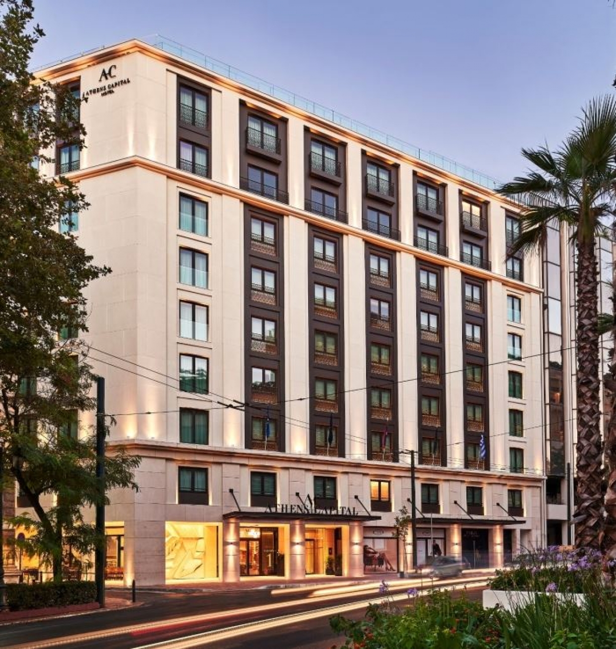 Athens Capital Hotel-MGallery Collection:  Η καρδιά της Αθήνας χτυπά και πάλι