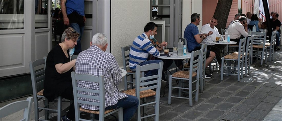 Θεσσαλονίκη: «Έπεσαν» τα πρώτα πρόστιμα για αυθαιρεσίες στην εστίαση